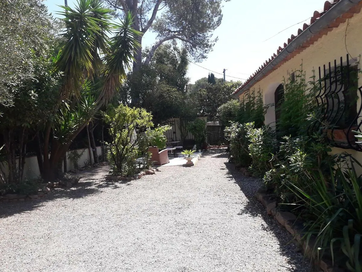 Christine Villa Boulouris-sur-Mer 0*,  France